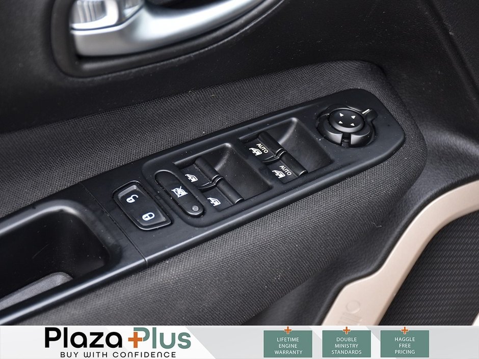 2016 Jeep Renegade North-11