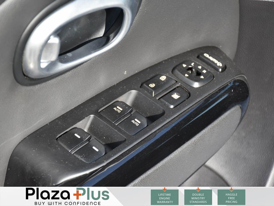 2016 Kia Soul SX Luxury-10