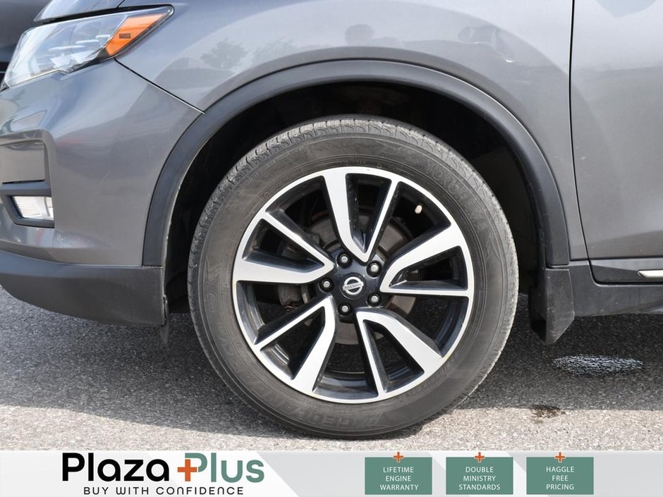 2017 Nissan Rogue SL Platinum-6