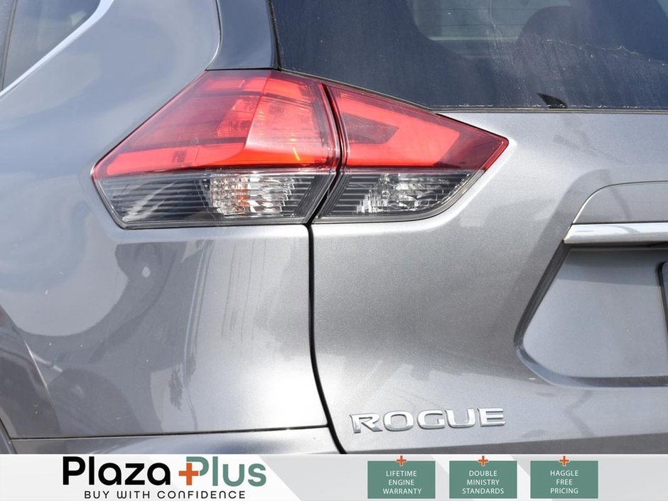 2017 Nissan Rogue SL Platinum-4