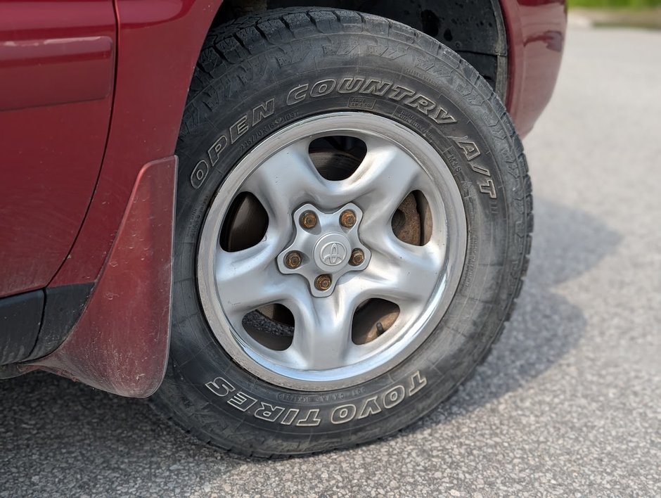 2003 Toyota Highlander BASE-2