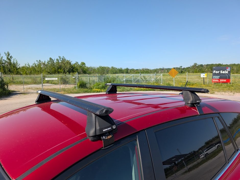 2015 Toyota RAV4 LE ROOF RACKS | AWD | CLEAN CARFAX