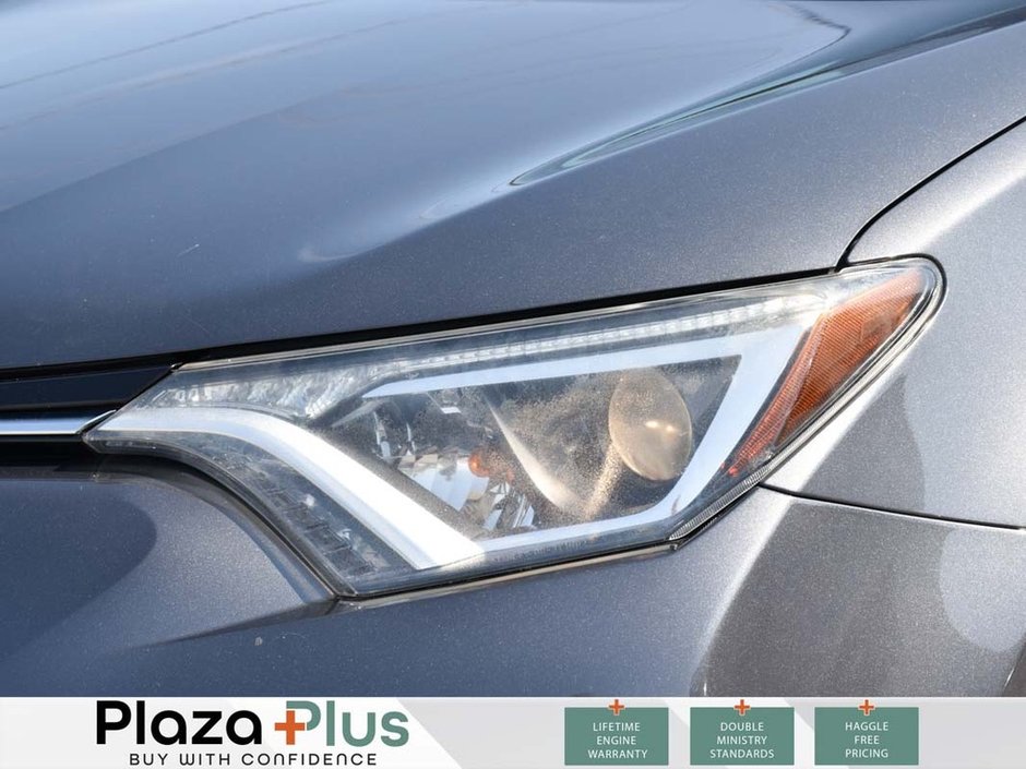 2018 Toyota RAV4 LE ONE OWNER LOW KM! | GREAT CONDITION | HEATED SEATS