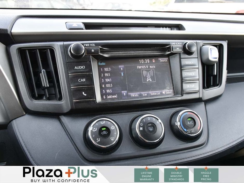 2018 Toyota RAV4 LE ONE OWNER LOW KM! | GREAT CONDITION | HEATED SEATS