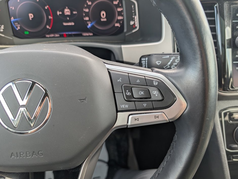 2020 Volkswagen Atlas Cross Sport Execline