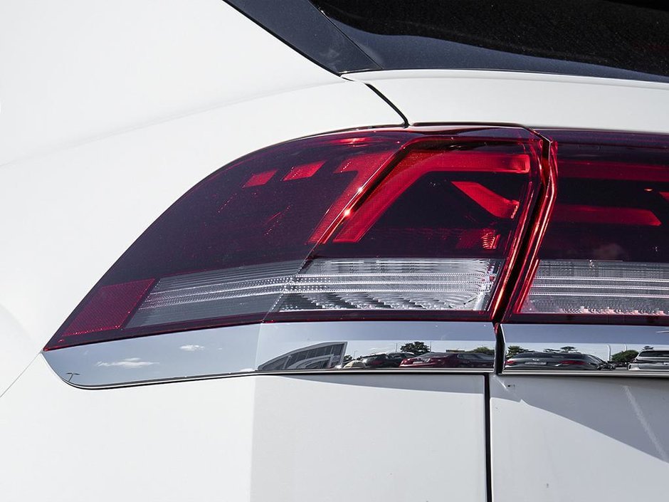 2026 Volkswagen Atlas Cross Sport Execline-9