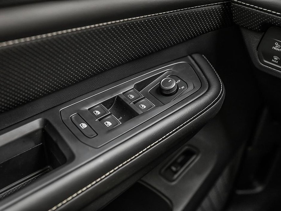 2026 Volkswagen Atlas Cross Sport Highline-15