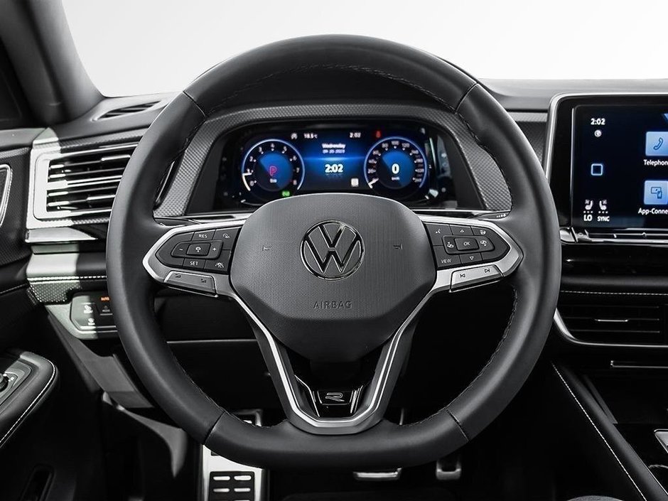 2026 Volkswagen Atlas Cross Sport Execline-12
