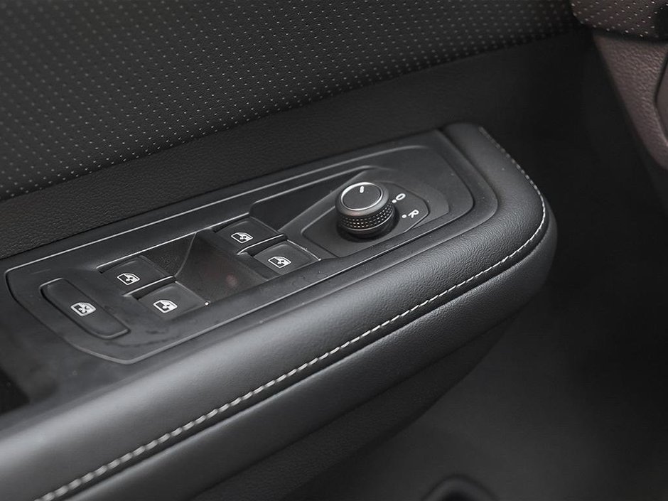 2026 Volkswagen Atlas Highline-13