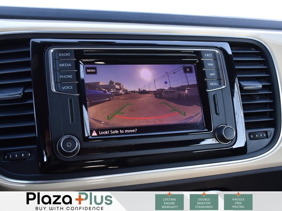 2019 Volkswagen Beetle Convertible Wolfsburg Edition-17