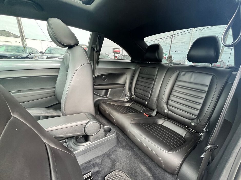 2015 Volkswagen Beetle Coupe Comfortline Fender audio | Leather heated seats | TDI