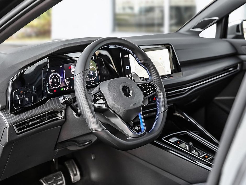 2024 Volkswagen Golf R BASE
