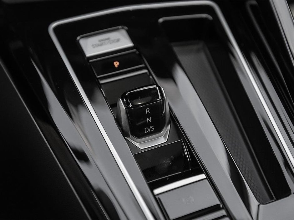 2026 Volkswagen Golf R R Black Edition 4MOTION-21