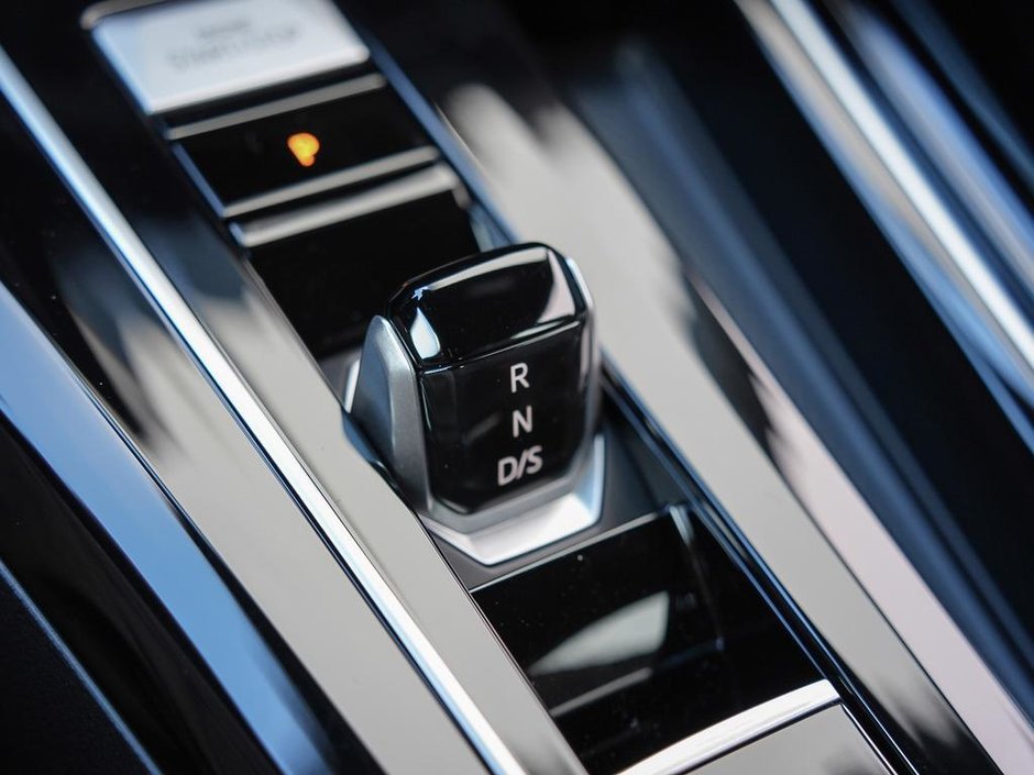 2026 Volkswagen Golf R R 4MOTION-16