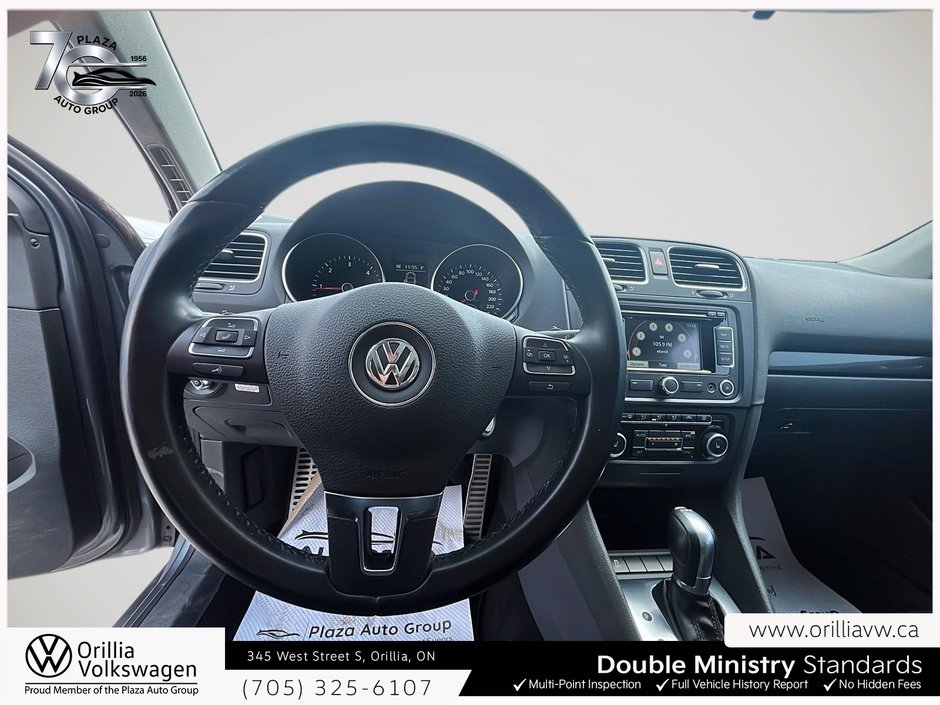 2014 Volkswagen Golf Wagon Comfortline Steering Audio Controls | Leatherette Seats