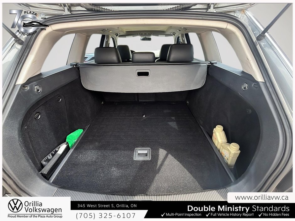 2014 Volkswagen Golf Wagon Comfortline Steering Audio Controls | Leatherette Seats