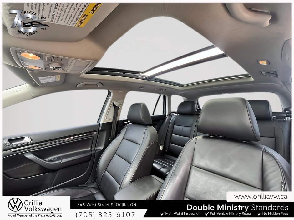 2014 Volkswagen Golf Wagon Comfortline Steering Audio Controls | Leatherette Seats