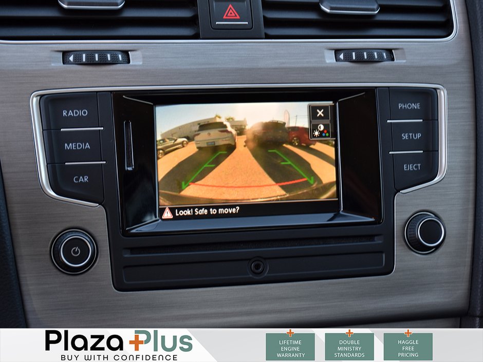 2017 Volkswagen Golf Trendline-15