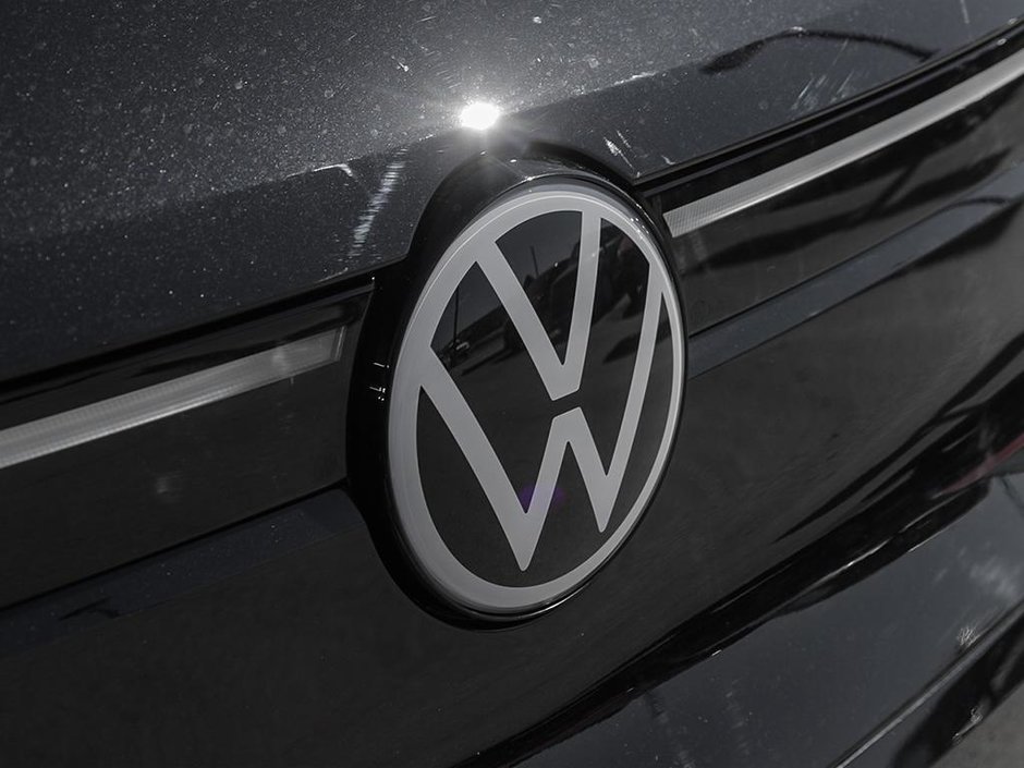 2025 Volkswagen ID.4 Pro S-8