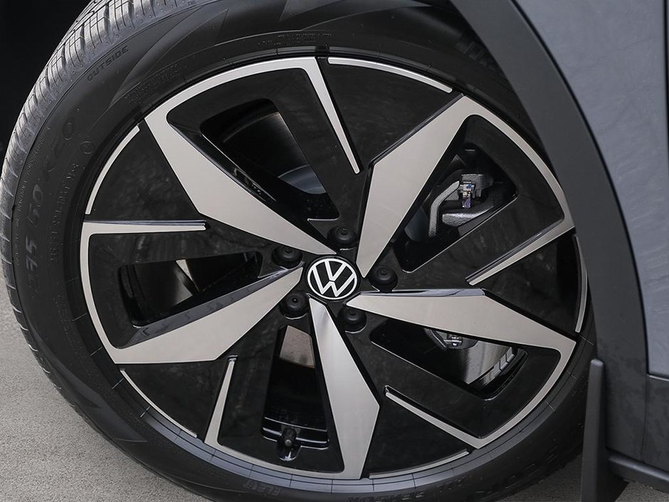 2025 Volkswagen ID.4 Pro S-7