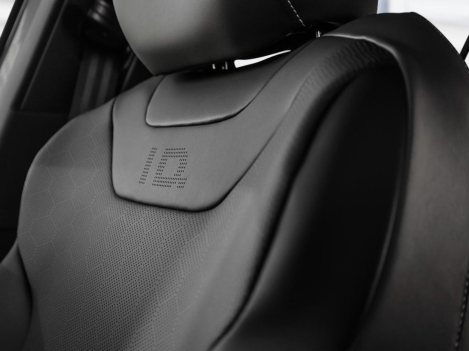 2025 Volkswagen ID.4 Pro S-19