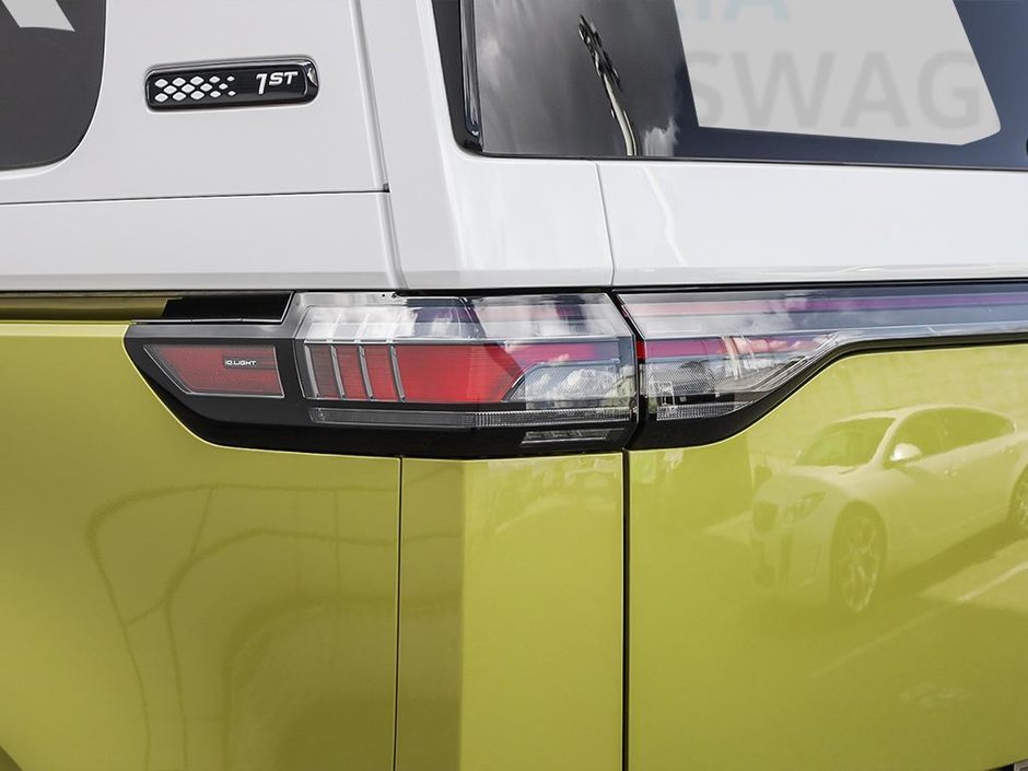 2025 Volkswagen ID. Buzz 1st Edition 4MOTION-8