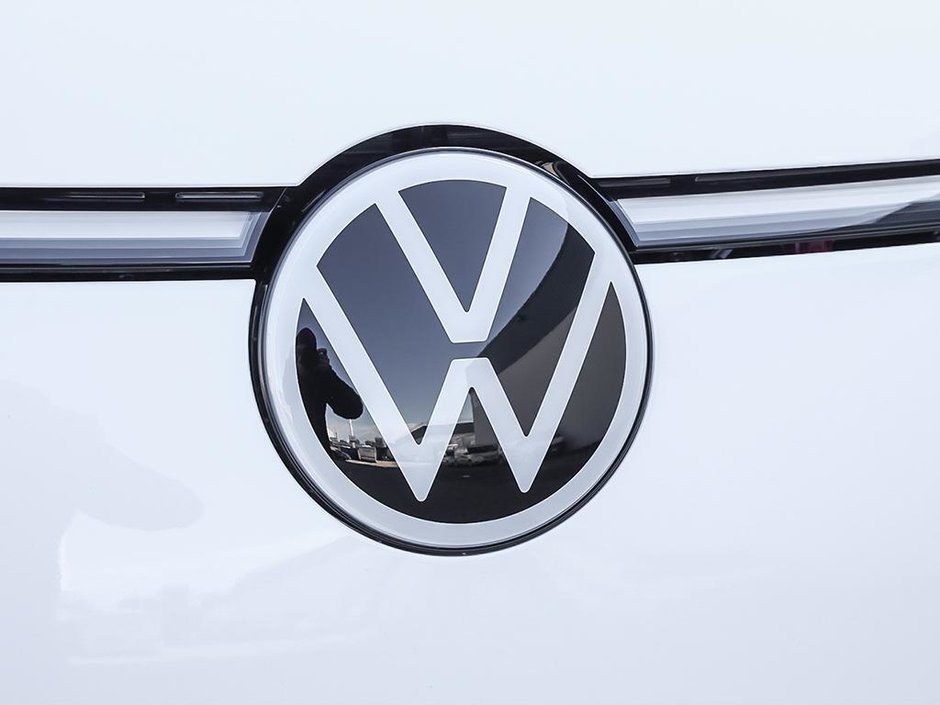 2025 Volkswagen ID. Buzz 1st Edition 4MOTION-6