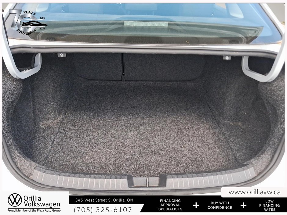 2019 Volkswagen Jetta Comfortline heated front seats | Apple CarPlay and Android Auto