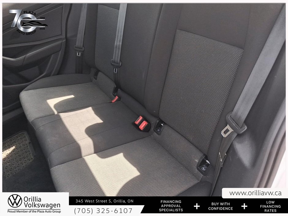 2019 Volkswagen Jetta Comfortline heated front seats | Apple CarPlay and Android Auto