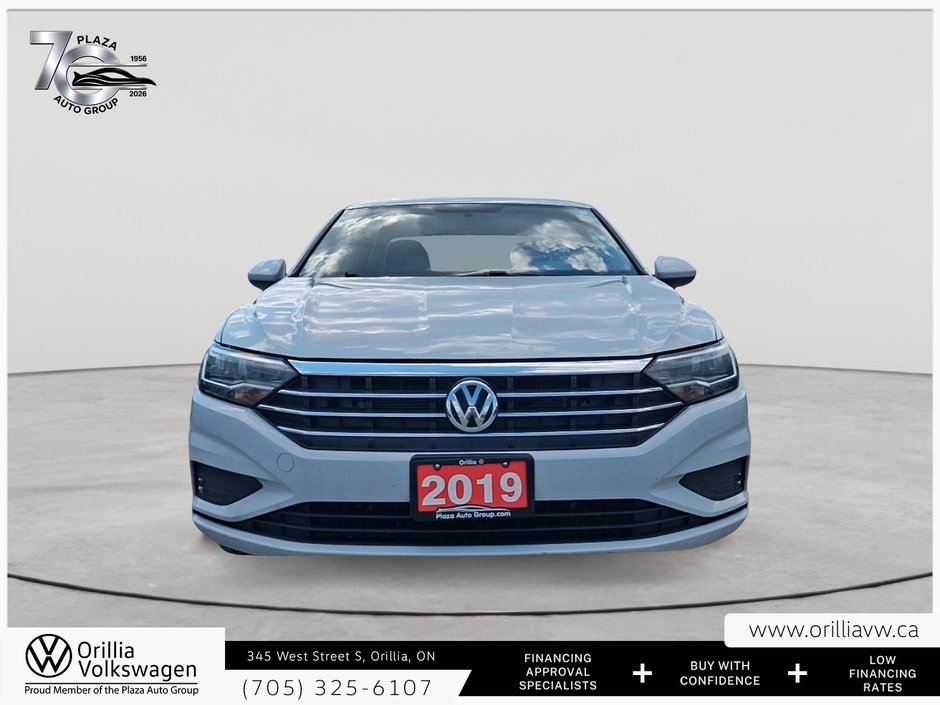 2019 Volkswagen Jetta Comfortline heated front seats | Apple CarPlay and Android Auto