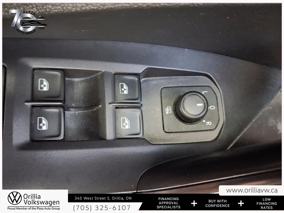 2019 Volkswagen Jetta Comfortline heated front seats | Apple CarPlay and Android Auto