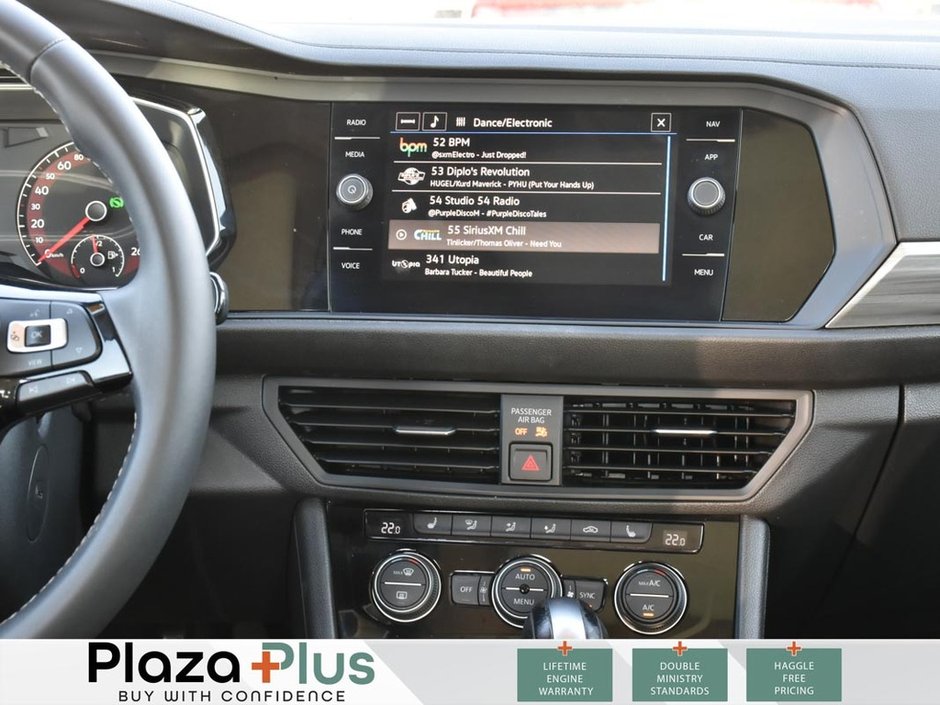 2021 Volkswagen Jetta Highline-12