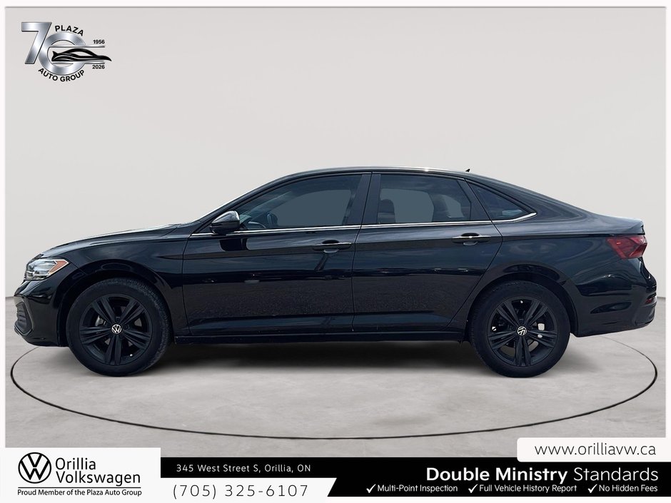 2024 Volkswagen Jetta Comfortline Tinted windows | Clear Hood Protection