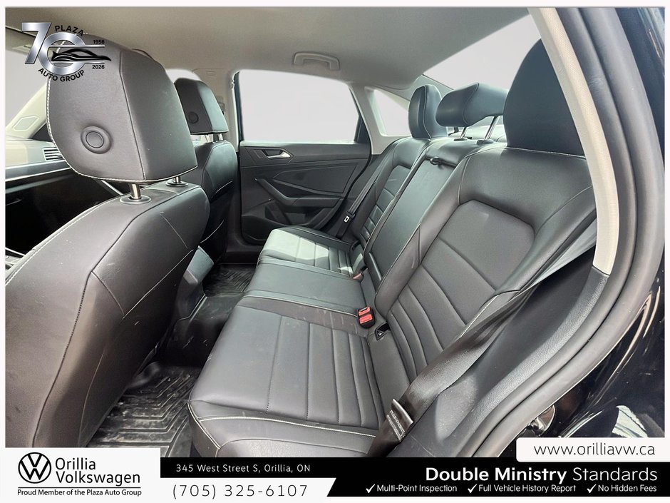 2024 Volkswagen Jetta Comfortline Tinted windows | Clear Hood Protection