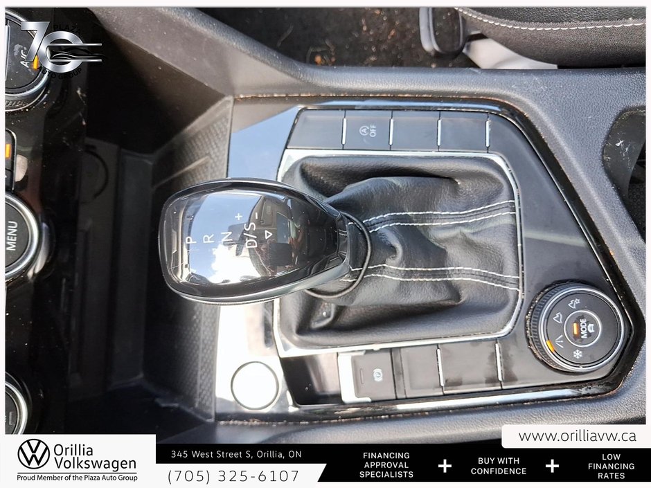 2022 Volkswagen Taos Comfortline Push-Button Start | Wireless phone charging