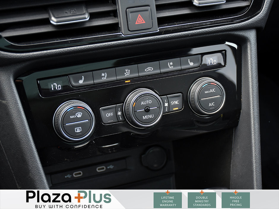 2023 Volkswagen Taos Highline HIGHLINE | CPO | 4MOTION AWD | LOW KILOMETERES! | HEATED + A/C LEATHER SEATS | PANO SUNROOF