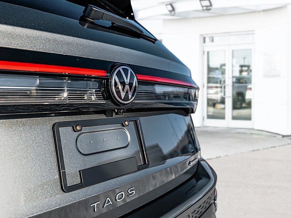 2025 Volkswagen Taos Comfortline-7