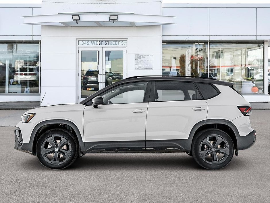 2025 Volkswagen Taos Comfortline Black Edition-2