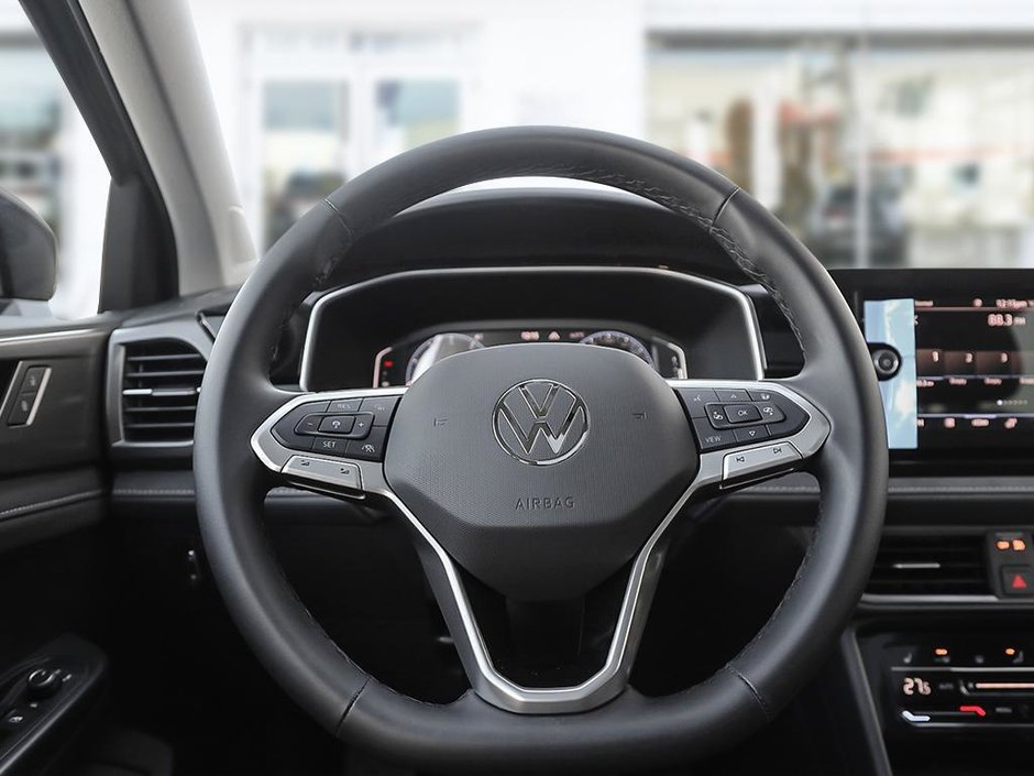 2025 Volkswagen Taos Comfortline Black Edition-10