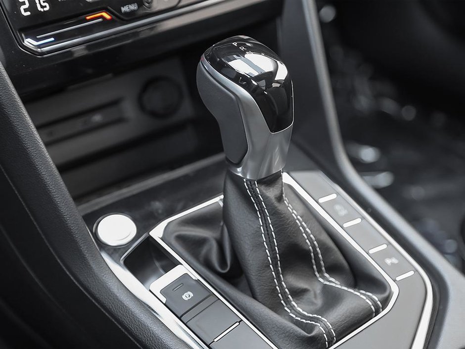 2025 Volkswagen Taos Comfortline Black Edition-14