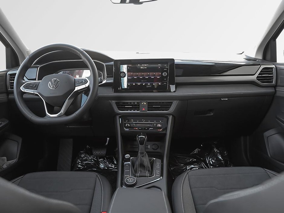 2026 Volkswagen Taos Comfortline Black Edition 4MOTION-21