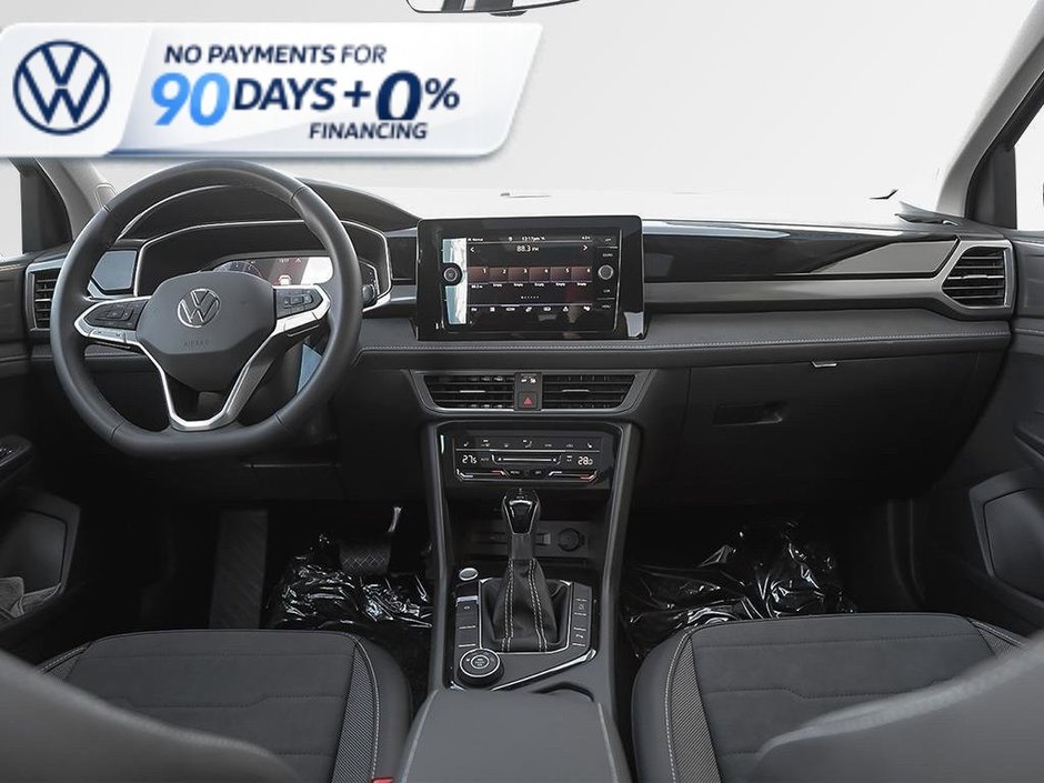 2026 Volkswagen Taos Comfortline Black Edition 4MOTION-24