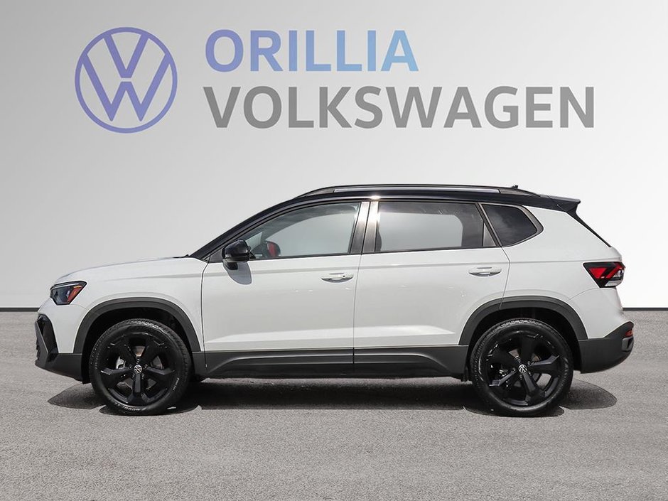 2026 Volkswagen Taos Comfortline Black Edition 4MOTION-2