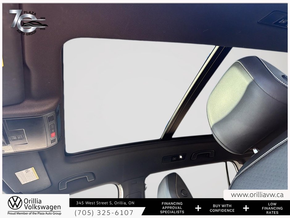 2022 Volkswagen Tiguan Comfortline R-Line Black Edition 4MOTION AWD | Panoramic Roof | R Line Black