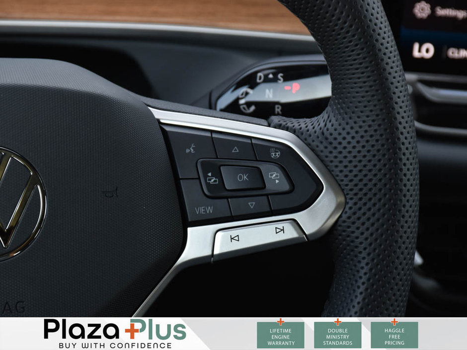 2025 Volkswagen Tiguan Highline R-Line-16