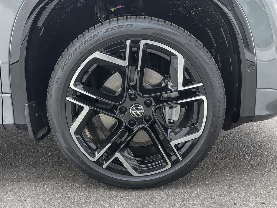 2026 Volkswagen Tiguan Highline Turbo R-Line 4MOTION-6