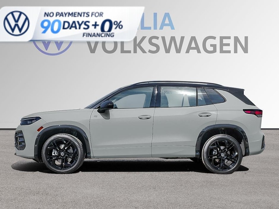 2026 Volkswagen Tiguan Comfortline R-Line Black Edition 4MOTION-2