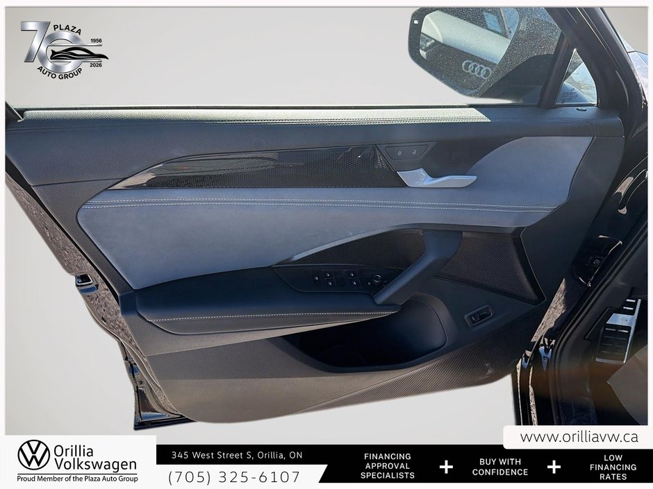 2026 Volkswagen Tiguan Comfortline R-Line Black Edition Panoramic Roof | 4MOTION AWD | R-Line Black