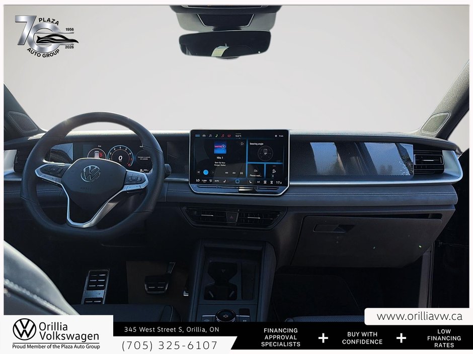 2026 Volkswagen Tiguan Comfortline R-Line Black Edition Panoramic Roof | 4MOTION AWD | R-Line Black