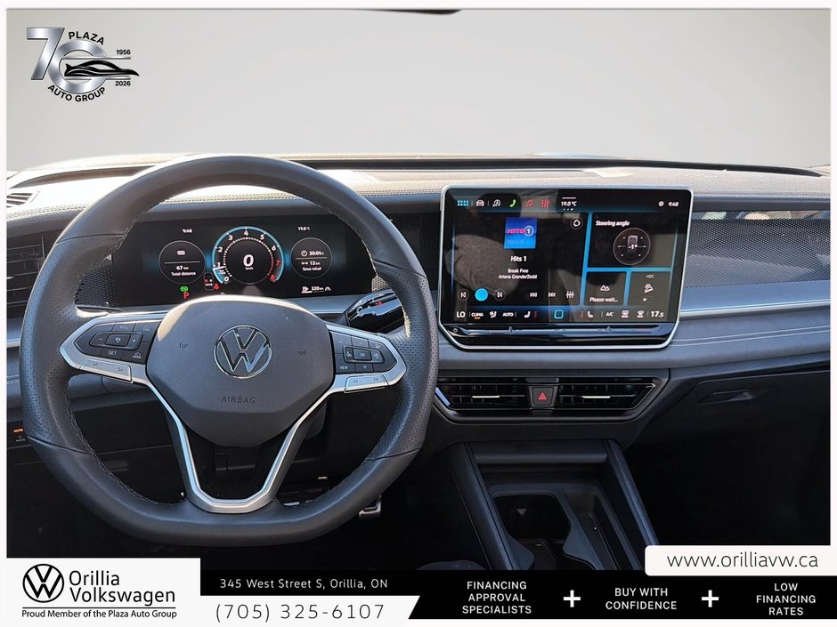 2026 Volkswagen Tiguan Comfortline R-Line Black Edition Panoramic Roof | 4MOTION AWD | R-Line Black